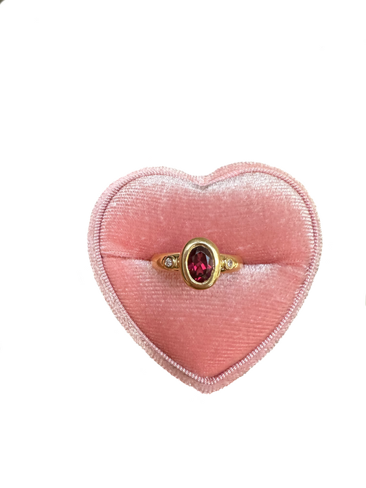 Scarlet - 18k Vintage Gold with a Burgundy Garnet
